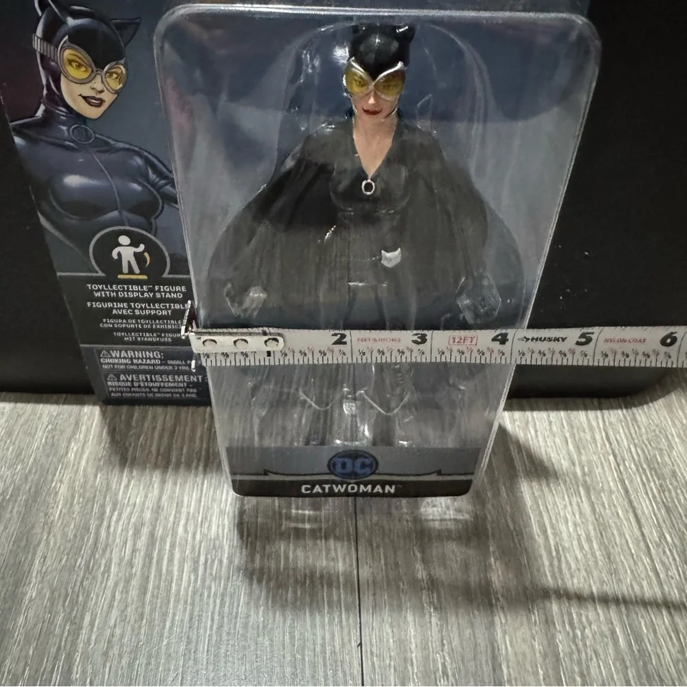 BendyFigs The Noble Collection - DC Comics Catwoman 7.5-inch‎ Figure
